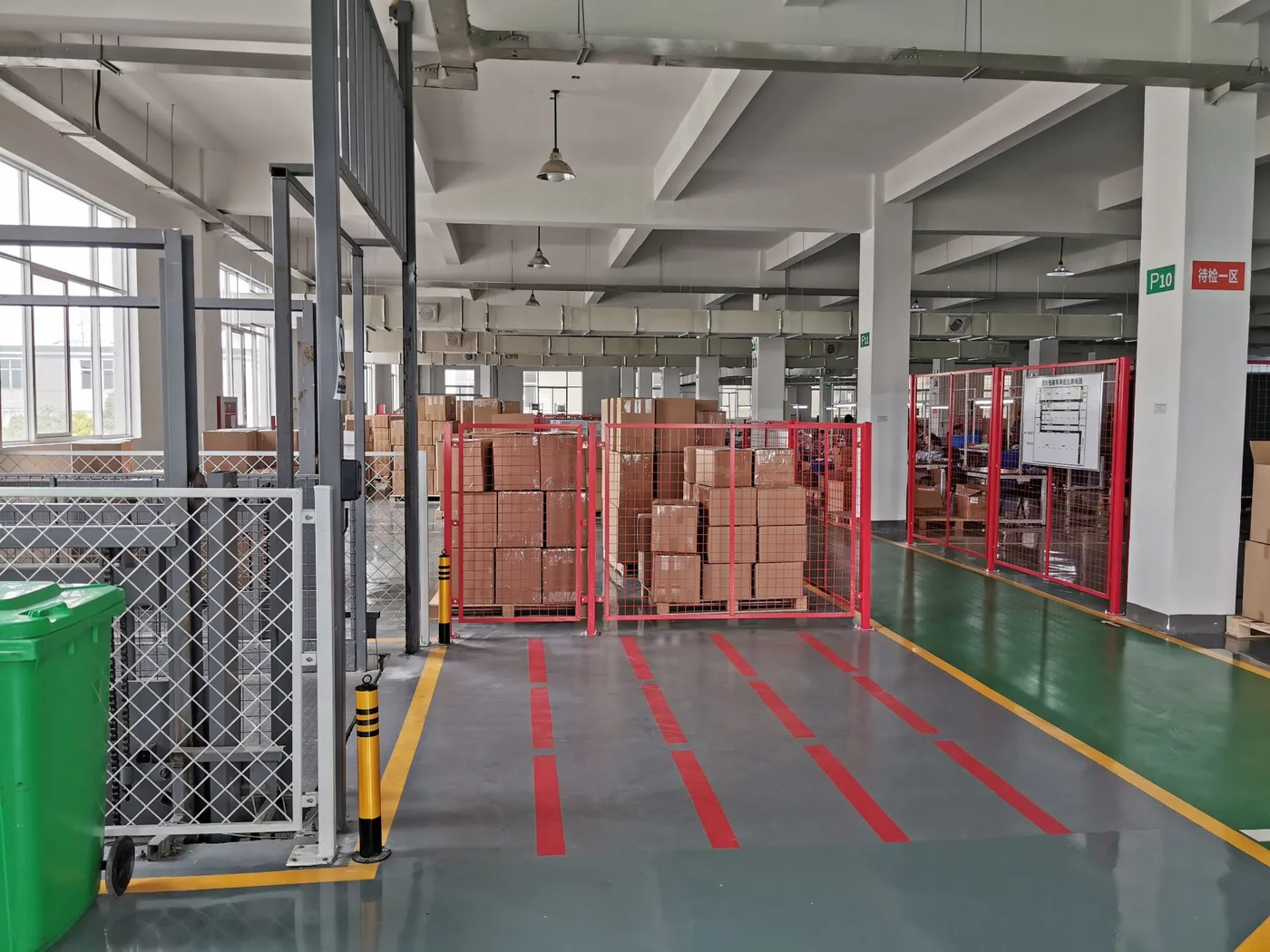 EASTRAGON SIAN PROTECH hearing protection factory production floor